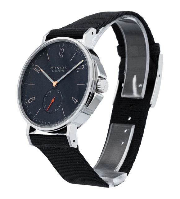 Nomos Glashutte Ahoi 552 Image 2